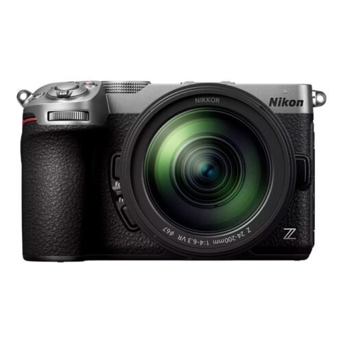 Nikon Z5IIC Kit 24-200mm f/4.0-6.3 VR Silver